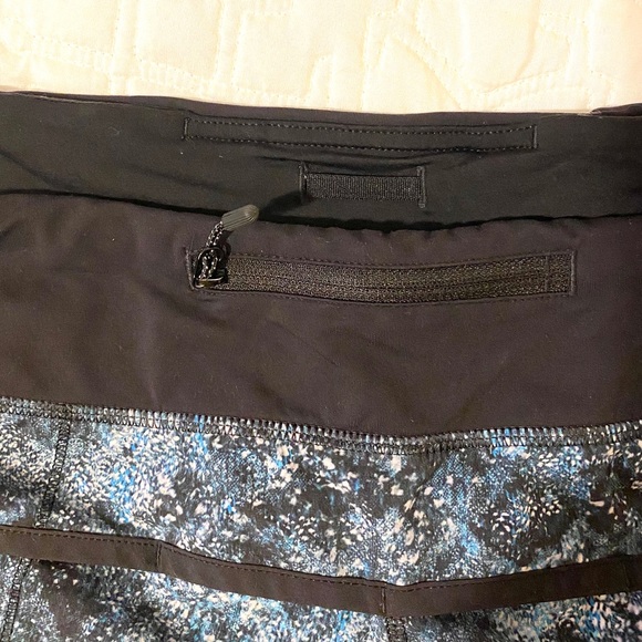 Lululemon Speed Short 2 1/2”, Fairisle Multi Black - Picture 8 of 9